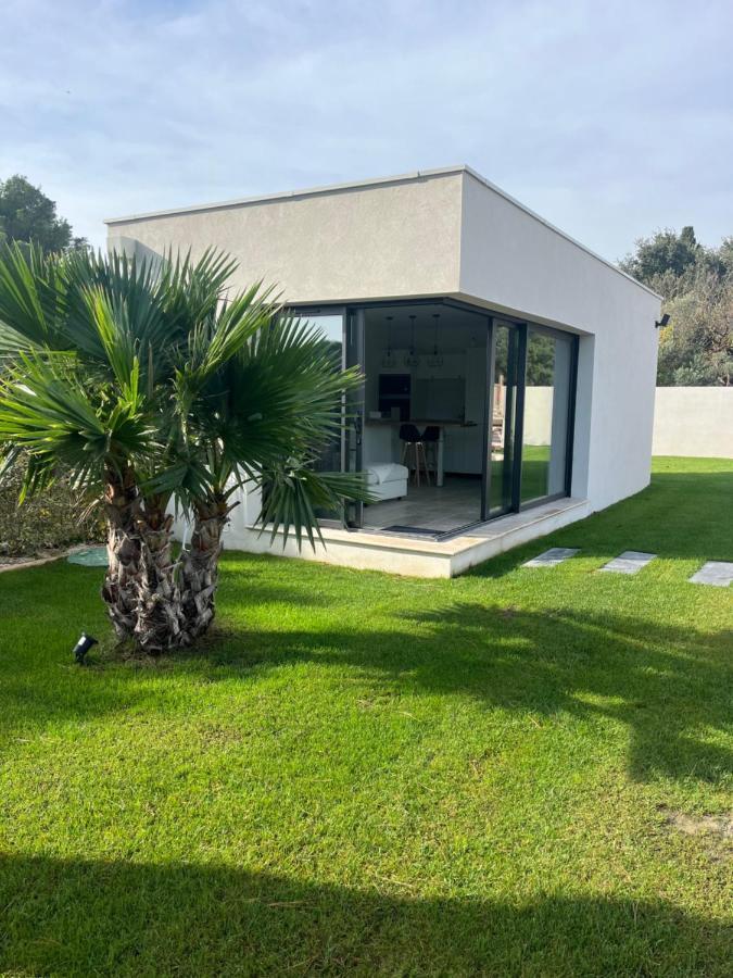 ארל Magnifique Studio Avec Piscine מראה חיצוני תמונה